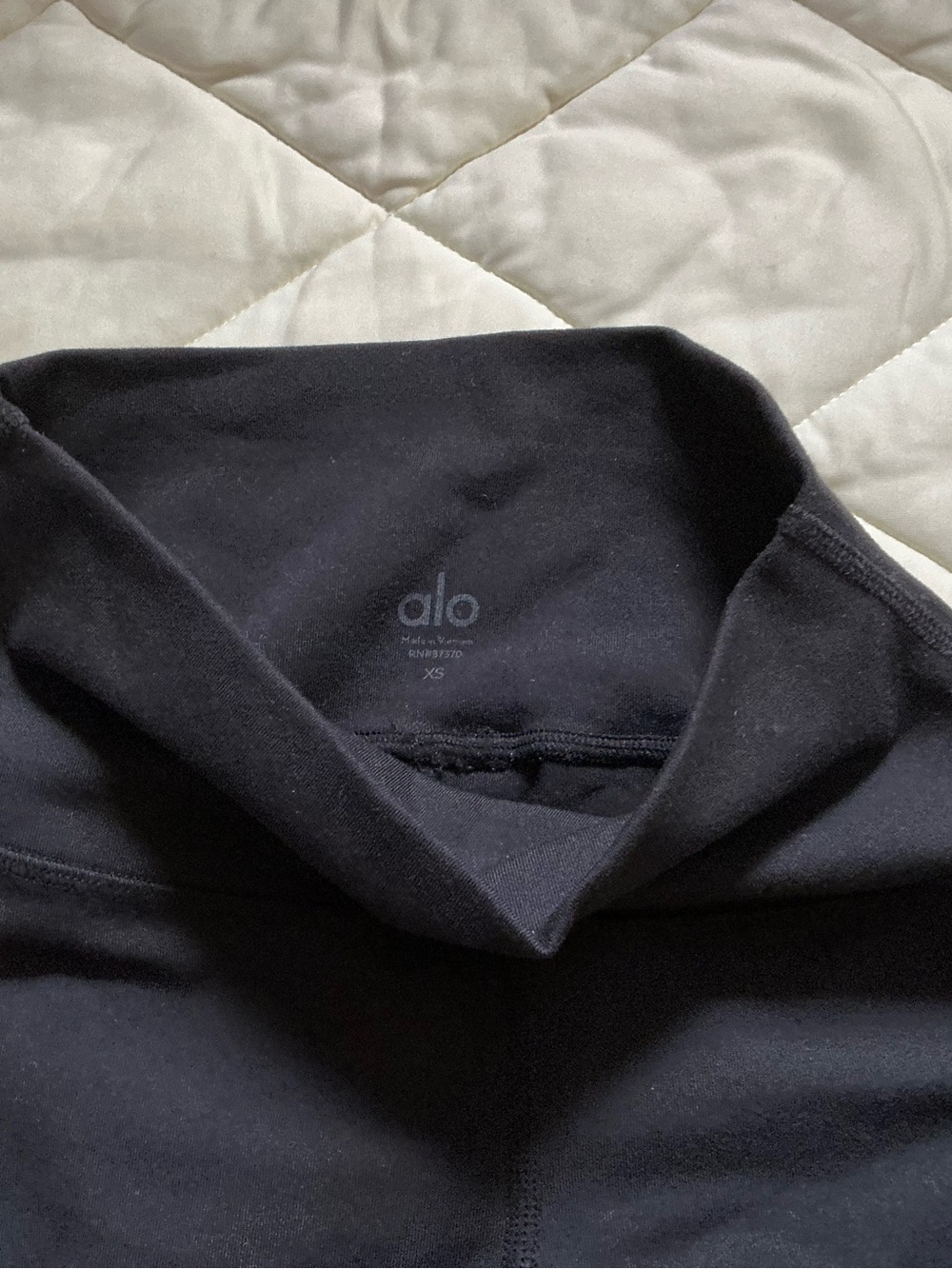 Alo Size XS Black Performance Leggings - Picture 4 of 4